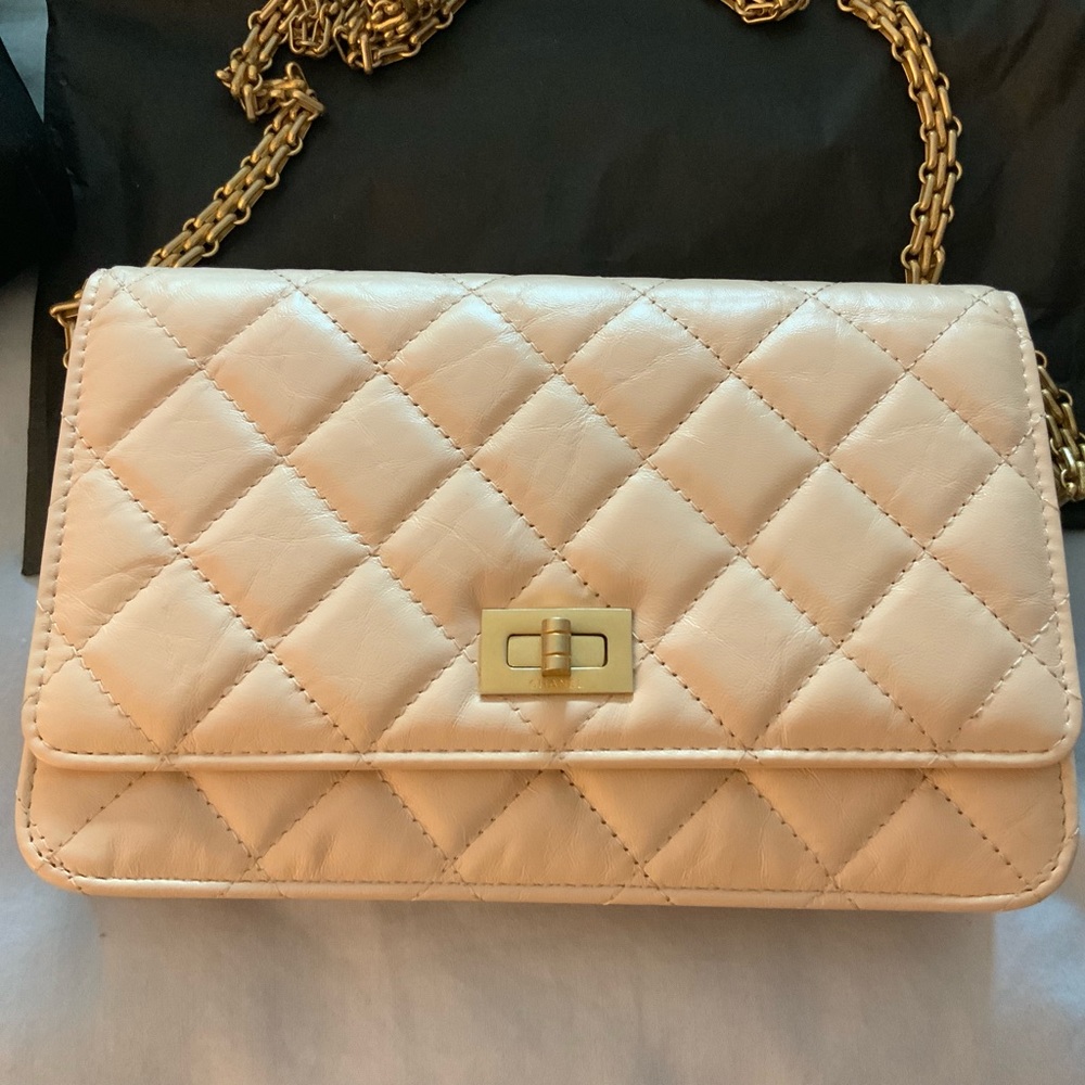 Chanel WOC